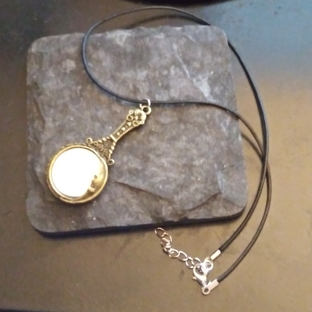 Fairytale Forest Magic Mirror Charm Necklace - Picture 4 of 5